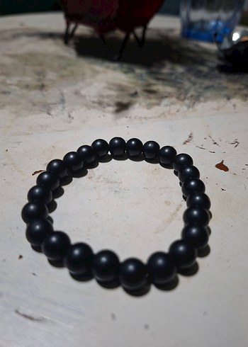 Mat Siyah Boncuklu Minimalist Bileklik