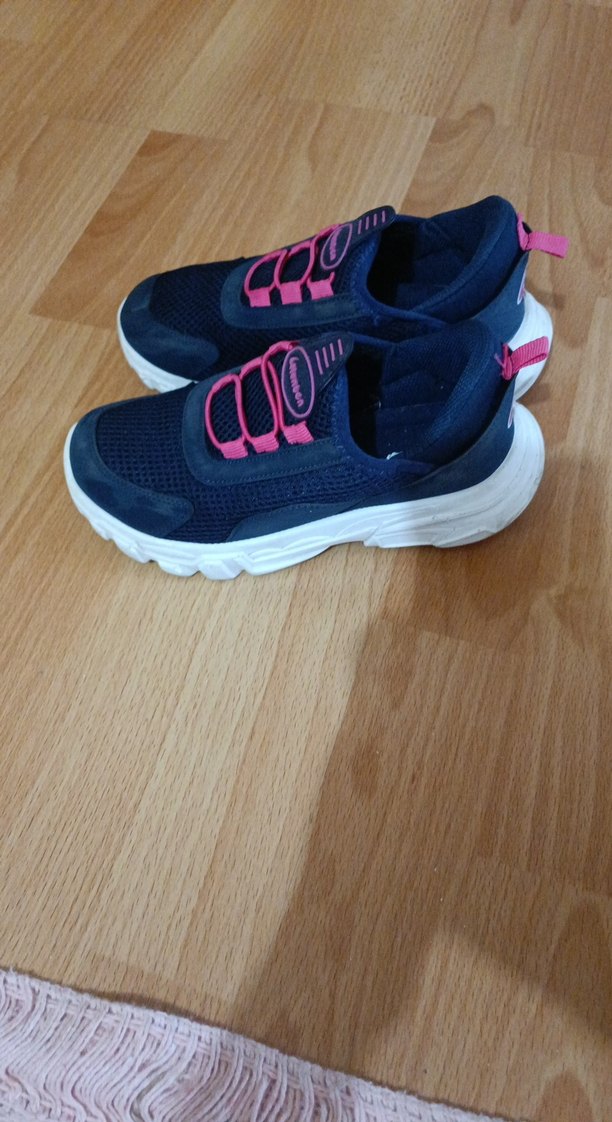 Kız Çocukları için Renkli Spor Ayakkabı - Görsel 2