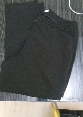 Siyah Kemerli Kadın Kumaş Pantolon