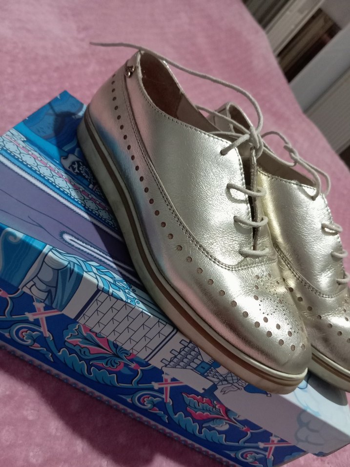 Altın Rengi Deri Dolgu Topuk Kadın Ayakkabı - Görsel 3