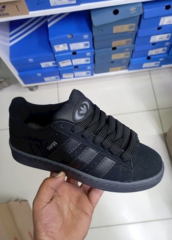 Adidas Siyah Bağcıklı Kadın Spor Ayakkabı