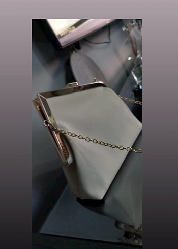Zincir Detaylı krem Deri Kadın Clutch Çanta