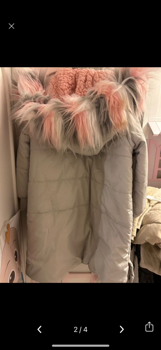 Kız Çocuk Gri Kapüşonlu Kürklü Kaban - Görsel 2