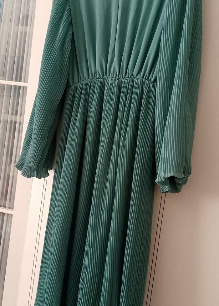 Su yeşili elbise - Görsel 3