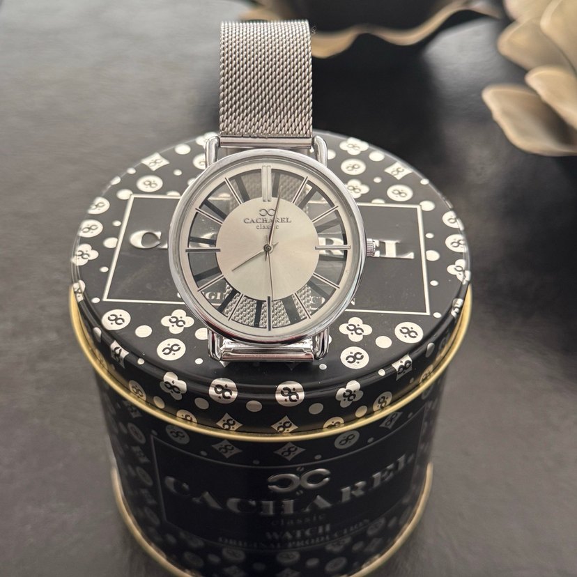 Bej Klasik Kadın Saat, Tokalı - Görsel 3