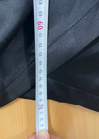 Drapeli Straplez Midi saten Kadın Elbise - Görsel 4