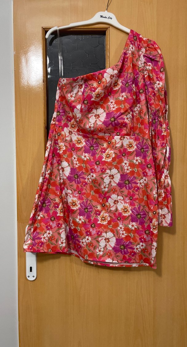 Pembe Çiçek Desenli Straplez elbise - Görsel 2