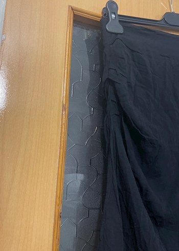 Drapeli Siyah kısa şifon Etek - Görsel 2