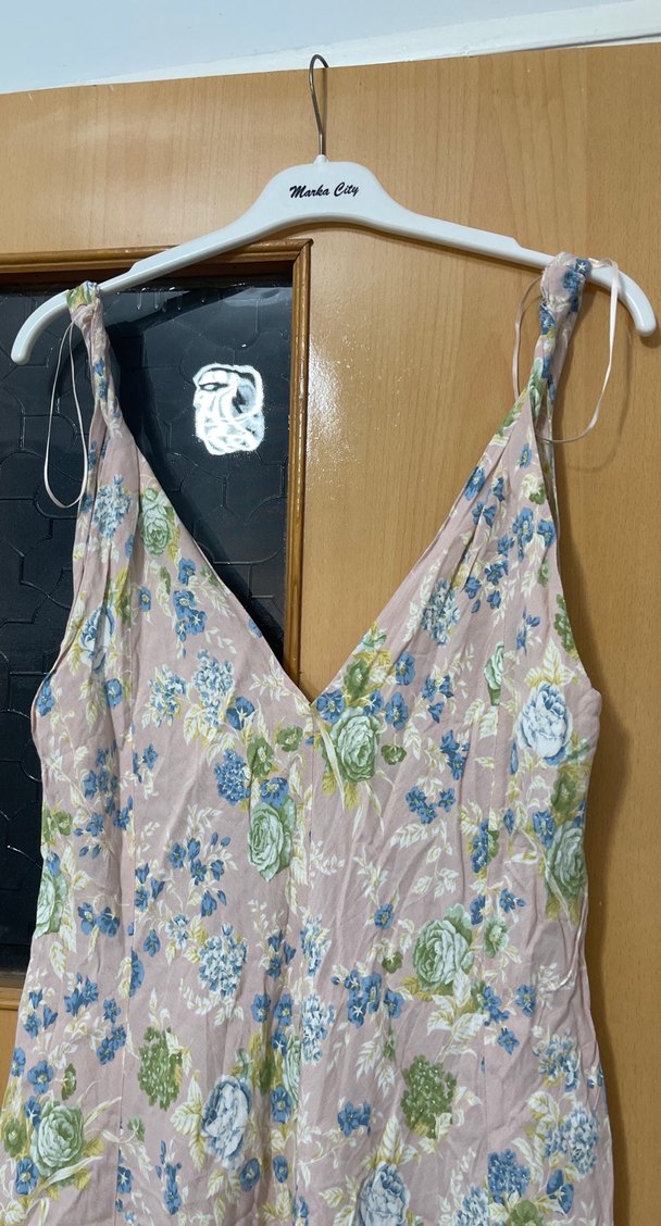 Bohem V Yaka Uzun Kolsuz Elbise - Görsel 3