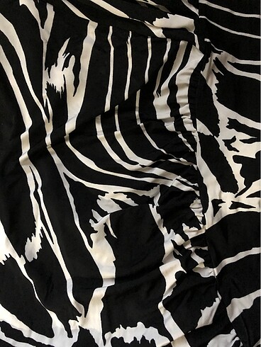 s Beden zebra desen roberto cavalli elbise