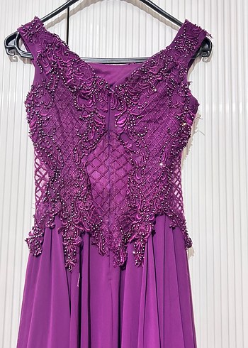 Mürdüm Nakışlı Uzun Abiye Elbise - Görsel 3