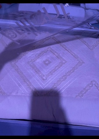 Nakışlı 3 Parça Bej Yatak Örtüsü Çift Kişilik - Görsel 4