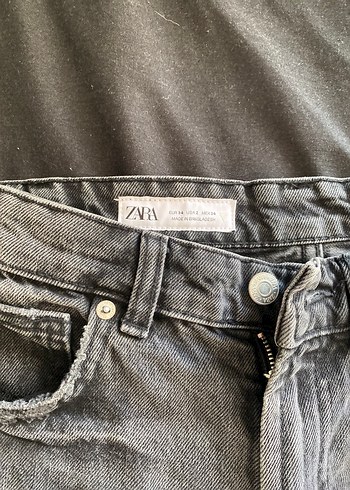 34 Beden Zara Siyah Kot Şort