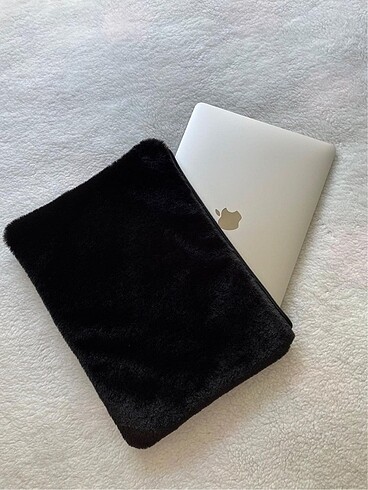 Siyah Peluş Laptop/Tablet/IPad Çantası