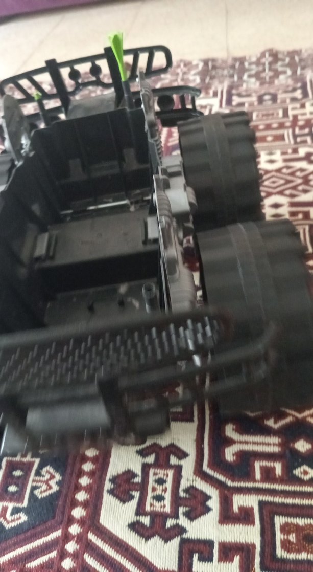 Siyah Oyuncak Araba - Görsel 2