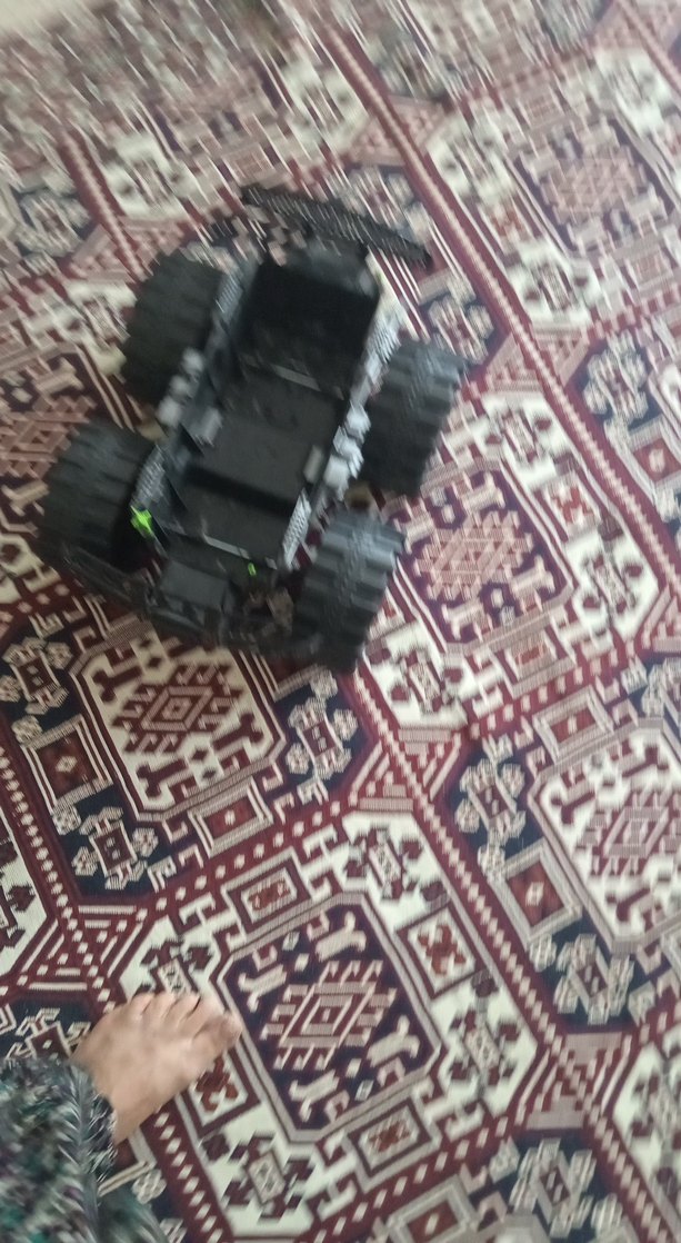 Siyah Oyuncak Araba - Görsel 4