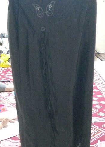 Siyah Nakışlı Uzun Kadın Elbise - Görsel 2