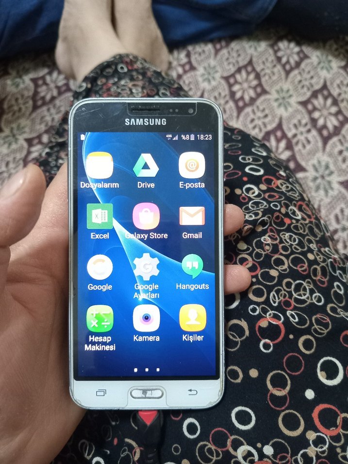 Samsung Beyaz Android Telefon - Görsel 2
