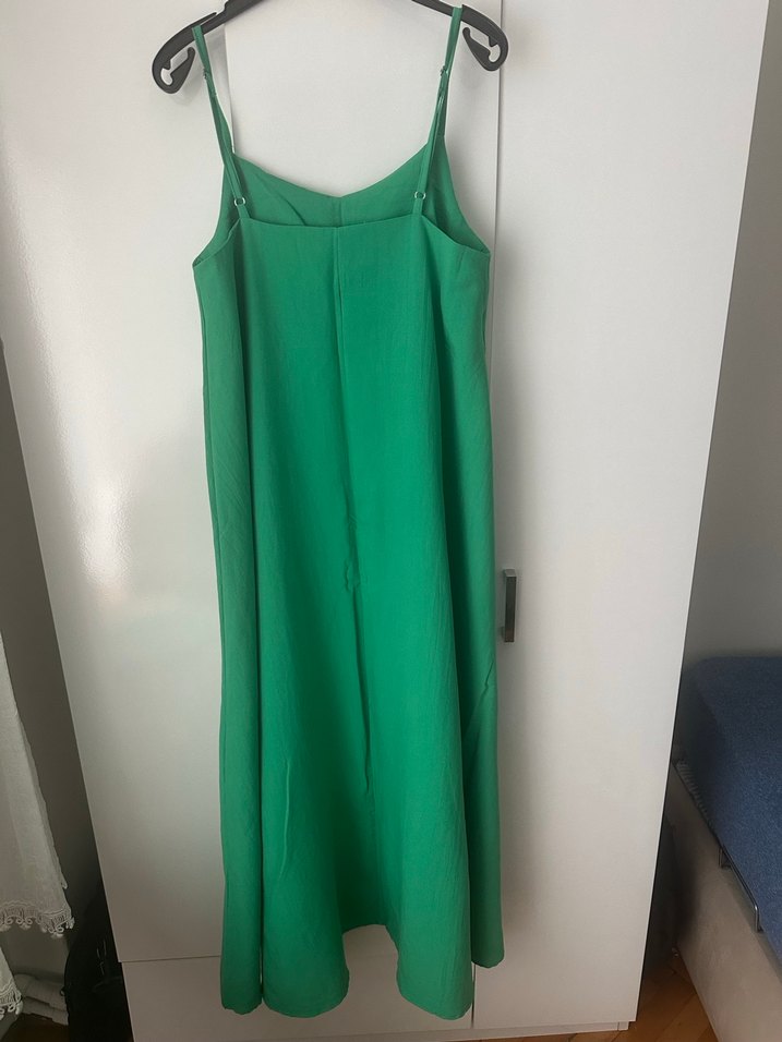 Yeşil V Yakalı Keten Uzun Elbise - Görsel 2