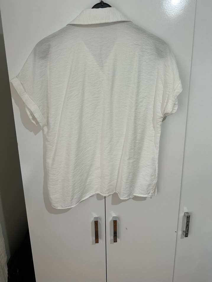 Beyaz Kısa Kollu Keten Gömlek - Görsel 2