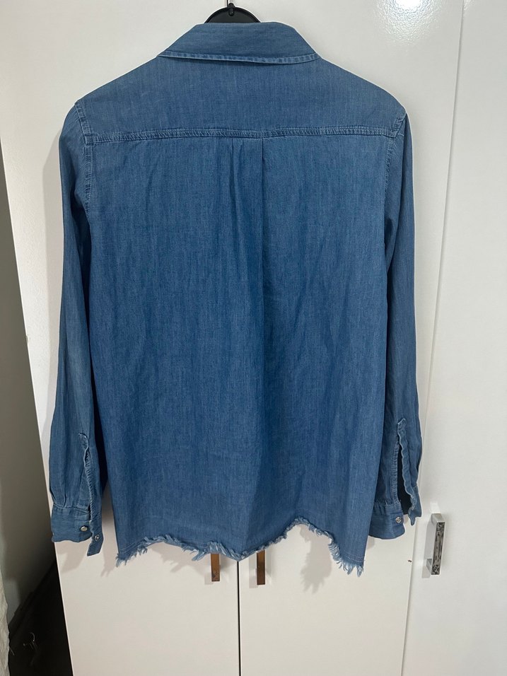 Düğmeli Mavi Denim Kadın Gömlek - Görsel 2