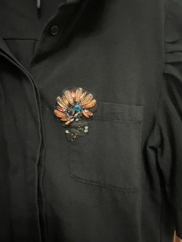 Siyah Düğmeli Kısa Kollu Kadın Gömlek - Görsel 4