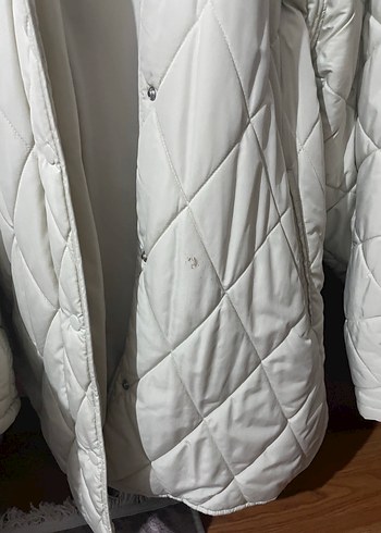 Düğmeli Beyaz Kadın Mini Ceket - Görsel 2