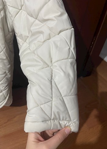 Düğmeli Beyaz Kadın Mini Ceket - Görsel 5