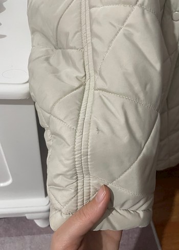 Düğmeli Beyaz Kadın Mini Ceket - Görsel 3