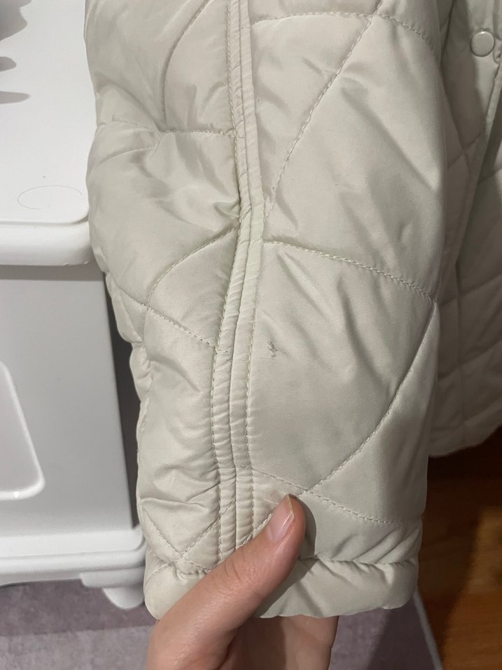 Düğmeli Beyaz Kadın Mini Ceket - Görsel 3