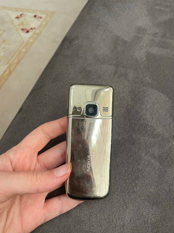 Altın Renk Nokia Tuşlu Telefon,6700 Classic, - Görsel 3