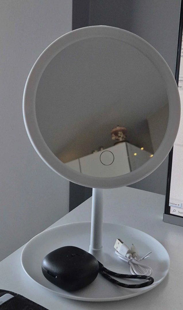 Ayarlanabilir Işıklı Beyaz Makyaj Aynası - Görsel 2