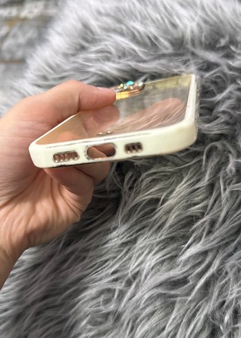 Beyaz Kürklü Bohem Telefon Kılıfı - Görsel 3