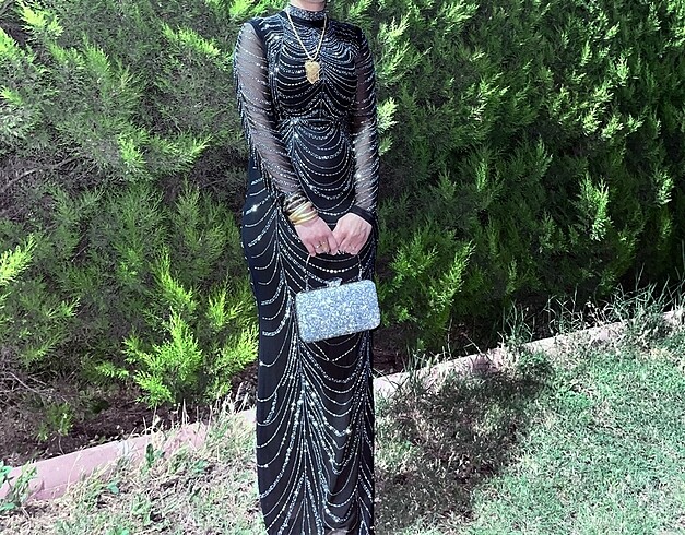 Diğer Bir saatlik giyilmiştir