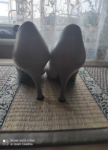 inci İnci marka stiletto 