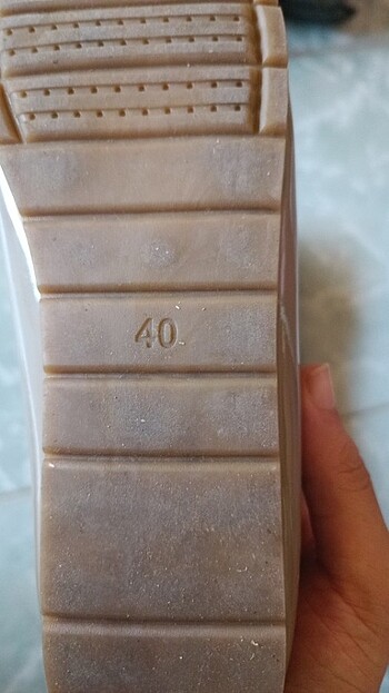 40 Beden ten rengi Renk 40 numara babet