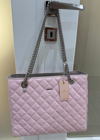 Pembe Zincir Detaylı Kadın Çanta