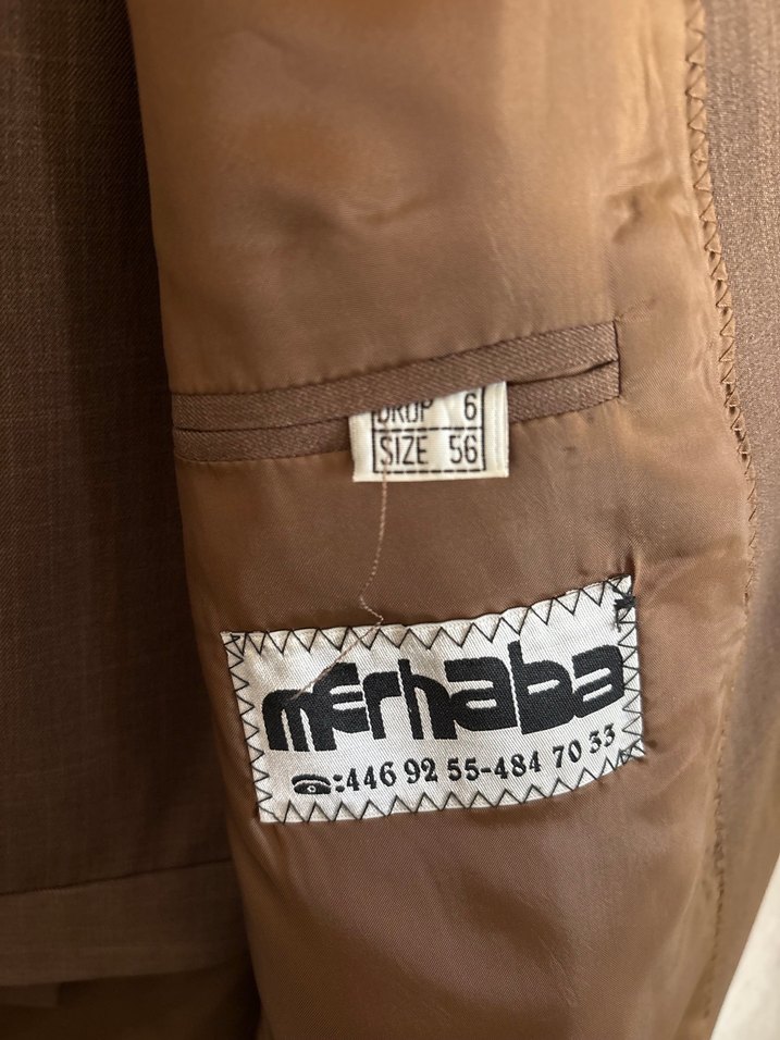 Kahverengi Düğmeli Erkek Takım - Görsel 5