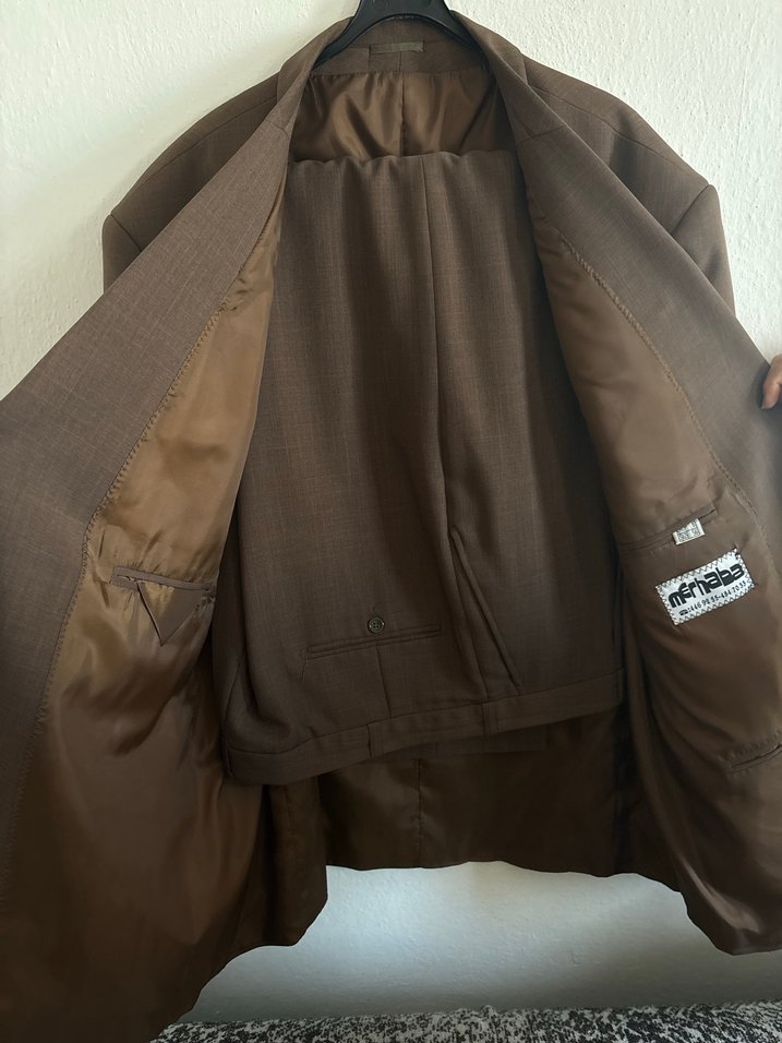 Kahverengi Düğmeli Erkek Takım - Görsel 4