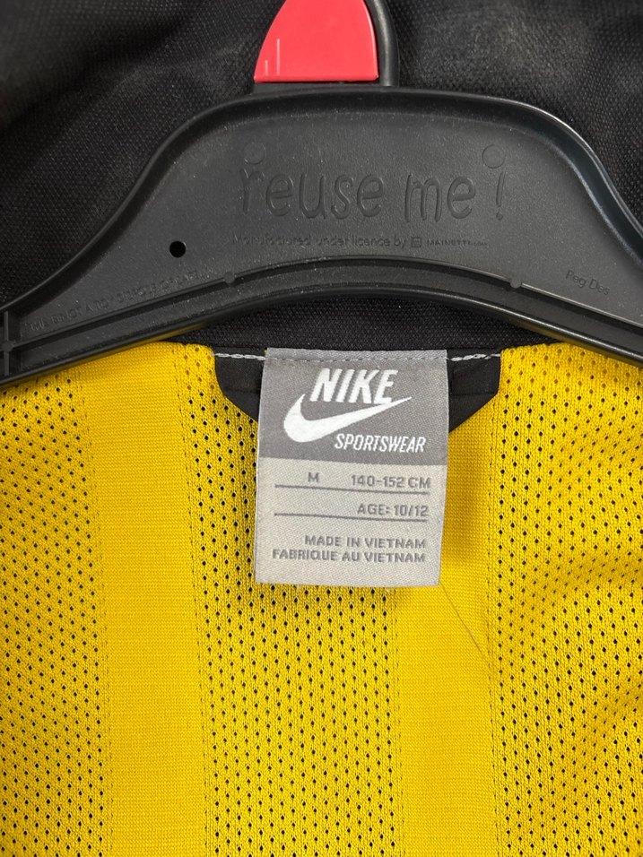 Nike Siyah Fermuarlı Erkek Rüzgarlık - Görsel 3