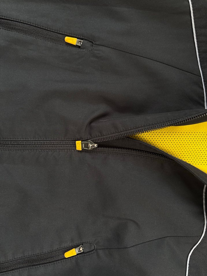 Nike Siyah Fermuarlı Erkek Rüzgarlık - Görsel 4