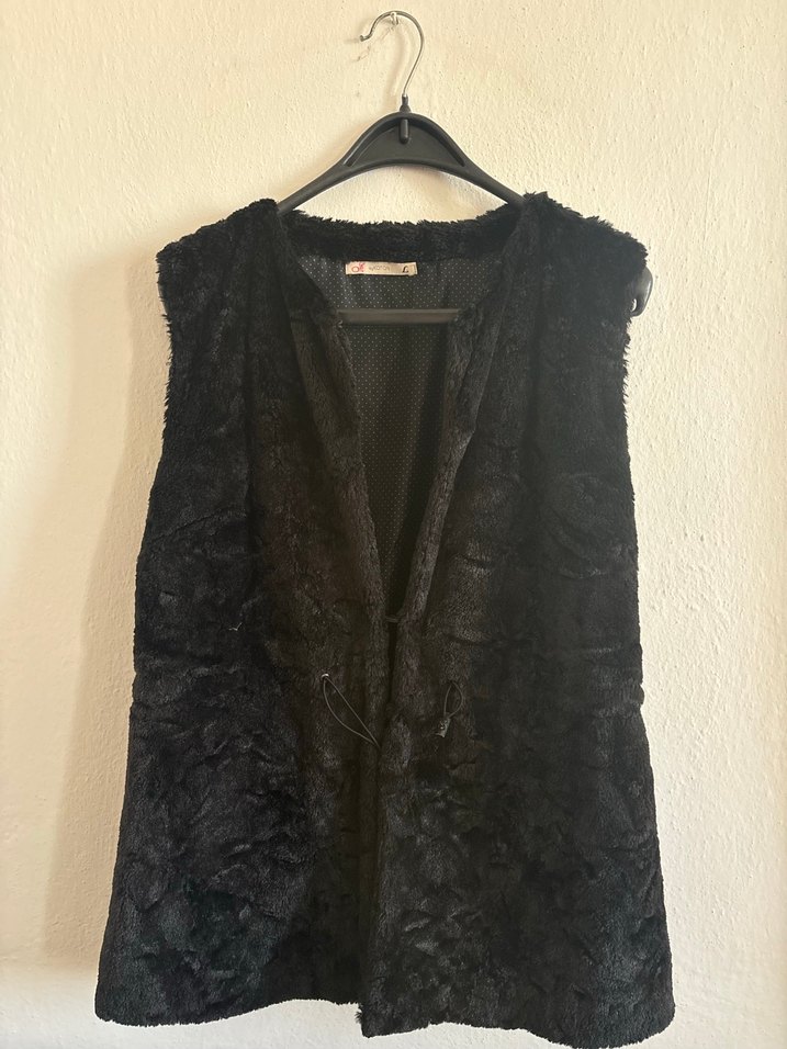Siyah Kürklü Midi Kadın Yelek - Görsel 2