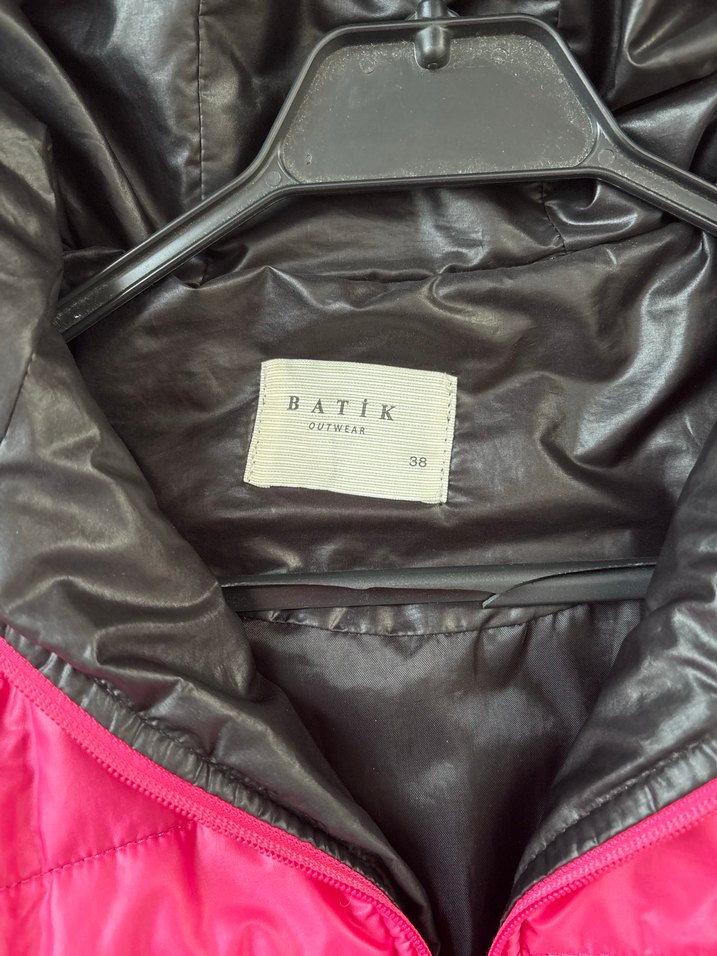 Pembe Kapüşonlu Fermuarlı Kadın Ceket - Görsel 3