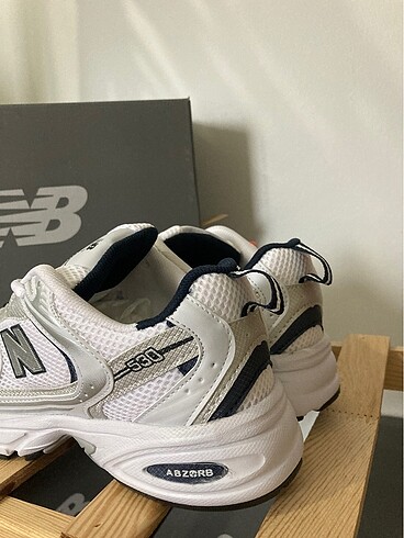 New balance 530
