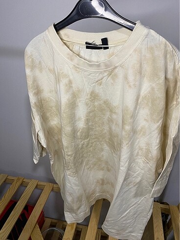 Batik desenli t-shirt