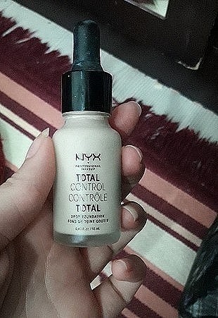 nyx total control fondoten