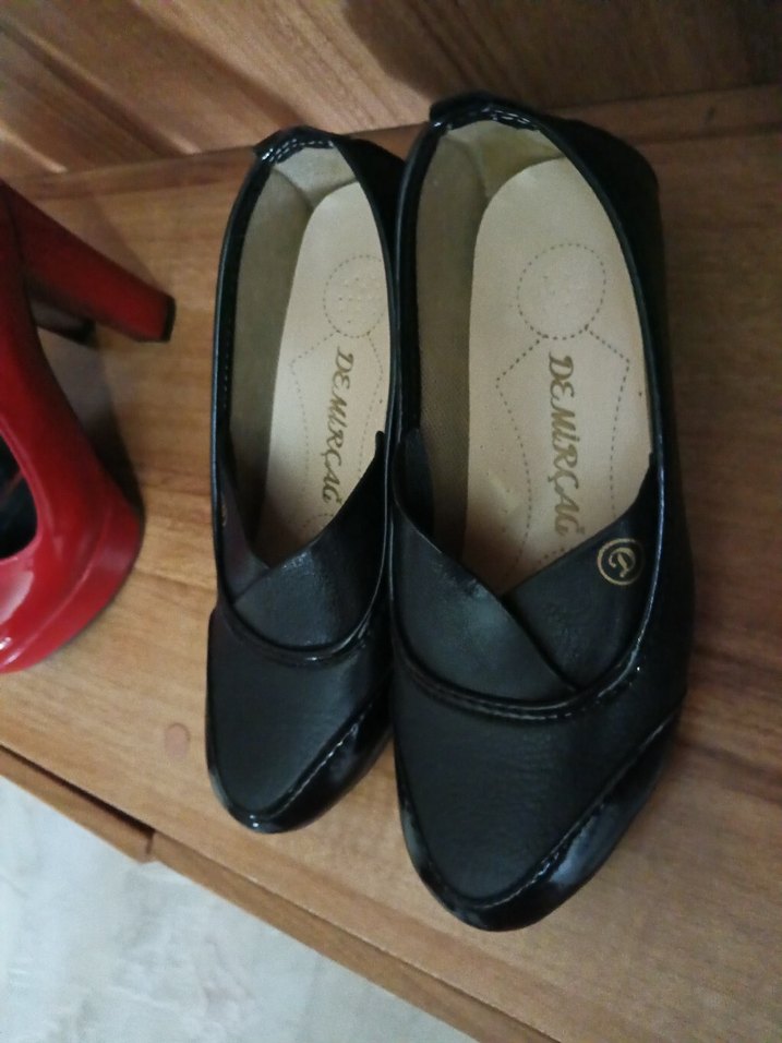 Klasik Siyah Kadın Babet - Görsel 4