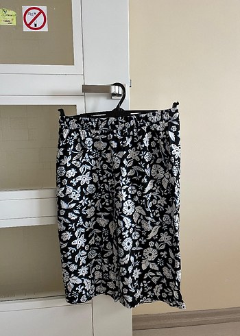 Gri Çiçek Desenli kapri - Görsel 2