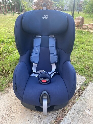 Britax römer I Size Trifix 2