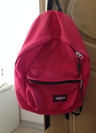 universal Beden Hayat kurtaran icat Eastpak